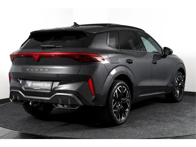 CUPRA Terramar 1.5 TSI e-Hybrid 272 PK VZ Performance | S/K-Panodak | Elek. Trekhaak | Matrix LED |...