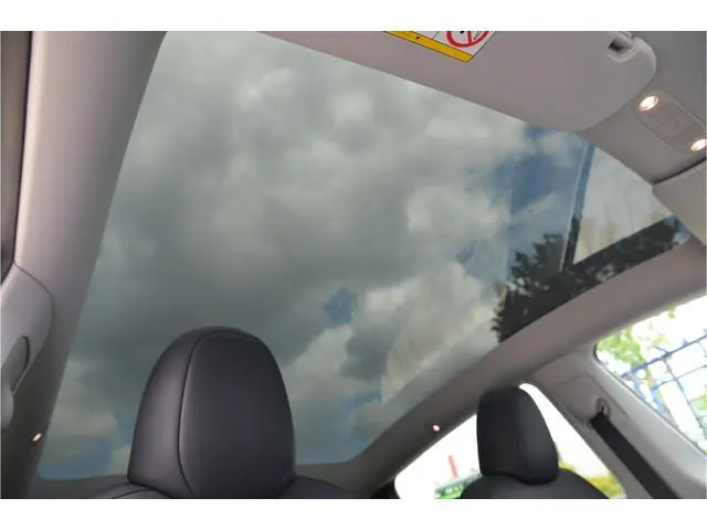 Tesla Model Y Performance AWD 75 kWh Trekhaak (max 1.600kg), AutoPilot3.0 Ryzen