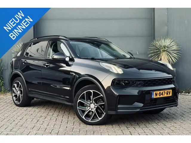 Lynk & Co 01 1.5 Pano/Navi/Camera/BlackStyle