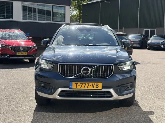 Volvo XC40 1.5 T5 Recharge Inscription AUTOMAAT | TREKHAAK | PANORAMADAK | LEDER| DEALER ONDERHOUDEN...
