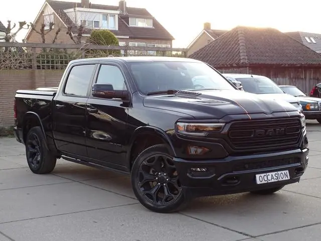 Dodge Ram 1500 5.7 V8 4x4 Crew Cab Limited