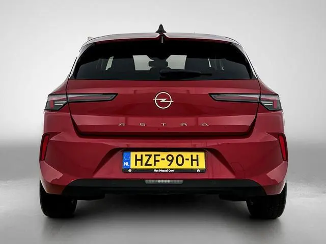 Opel Astra 1.2 Turbo Edition | Climate control | Navigatie | Stoelverwarming | Slechts 7300km!