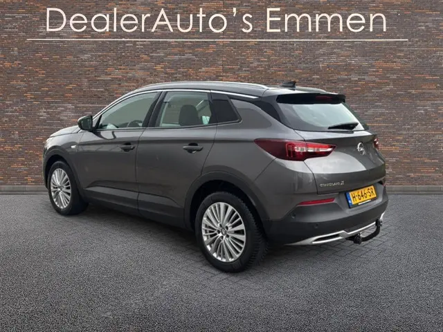 Opel Grandland X 1.2 Turbo Innovation