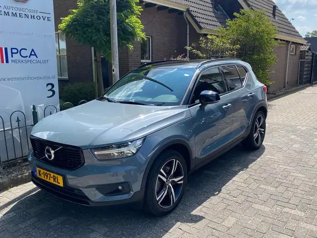 Volvo XC40 1.5 T4 Recharge R-Design Expression