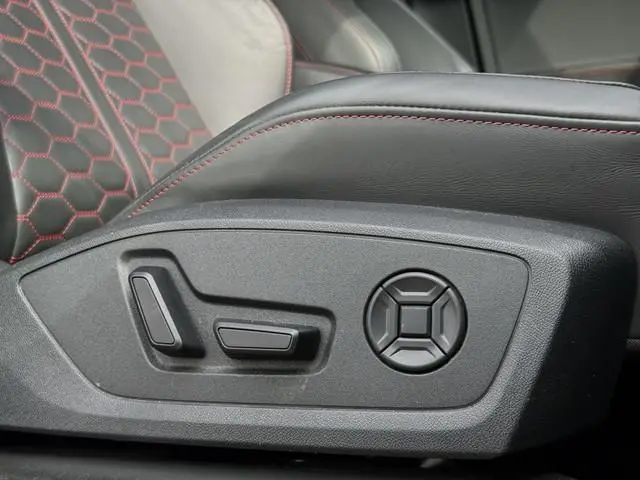 Audi RSQ3