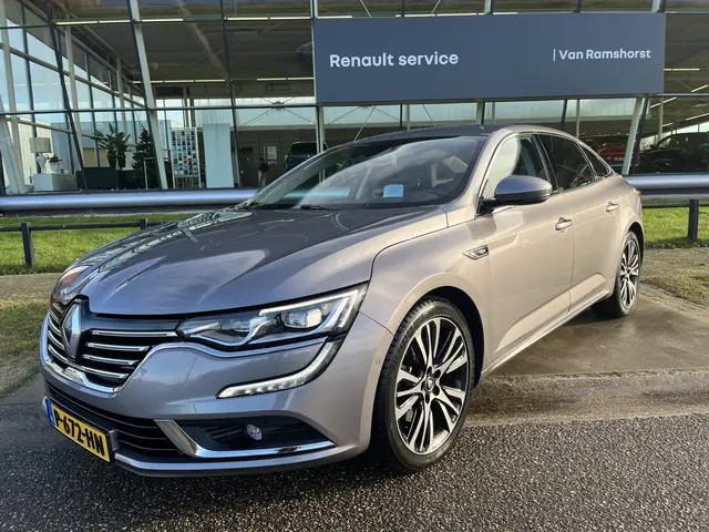 Renault Talisman 1.6 TCe 200 PK Initiale Paris / Camera / Leder / Bose / Stoelverw + Stoelverk. / 19'' LMV /