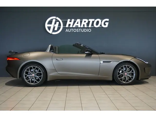 Jaguar F-Type