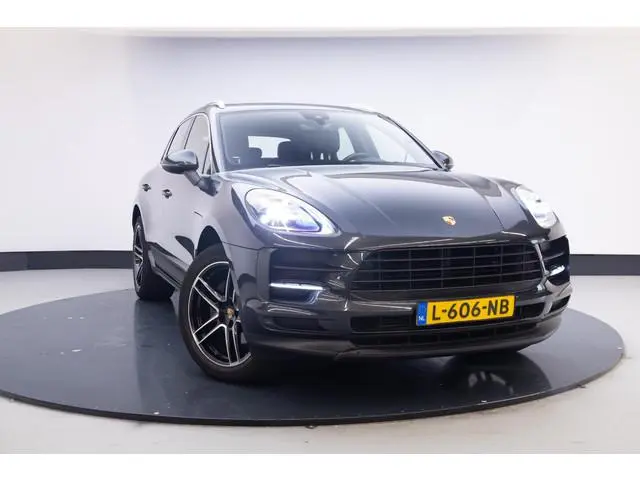 Porsche Macan 2.0 | Panoramadak | Leder | 20 Inch |