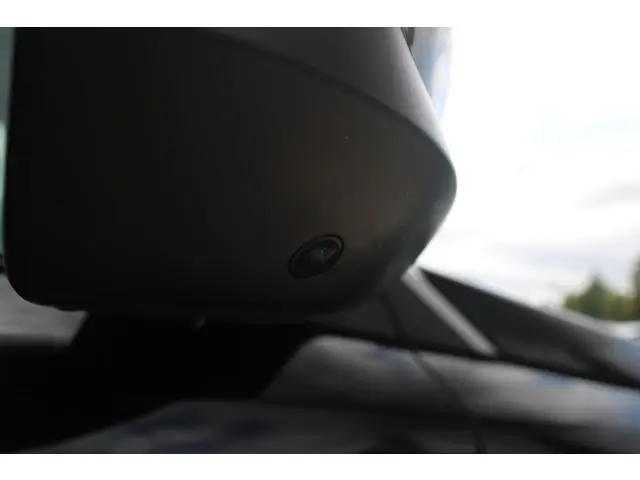 Peugeot e-3008