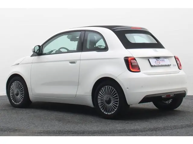Fiat 500C Icon 42 kWh Cabrio Virtual Cockpit, Climate, Cruise, Apple Carplay, Camera, Stoelverwarmin...