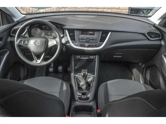 Opel Grandland X 1.2 Turbo Edition | Trekhaak | Parkeersensoren