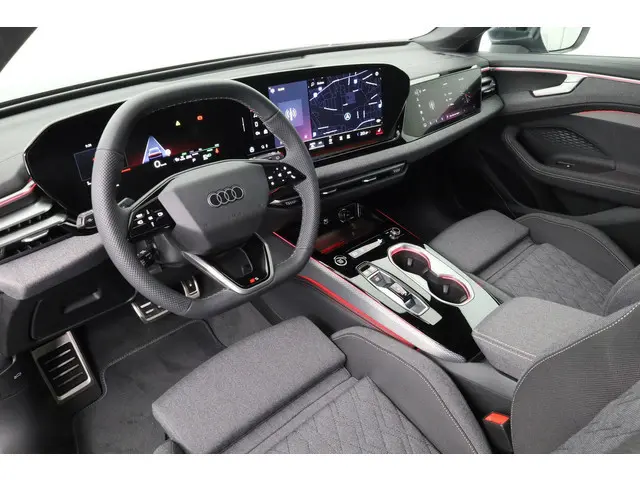 Audi A6 Avant e-hybrid 299 pk quattro S edition | Tech Plus | Velgen 5-dubbelspaak 19 inch | Warmtew...