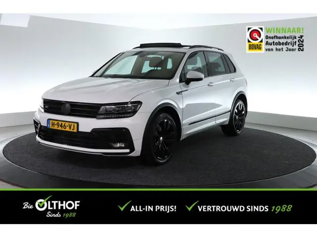 Volkswagen Tiguan 2.0 TSI 4Motion Highline | SCHUIF-KANTEL DAK | TREKHAAK | 360 CAMERA |