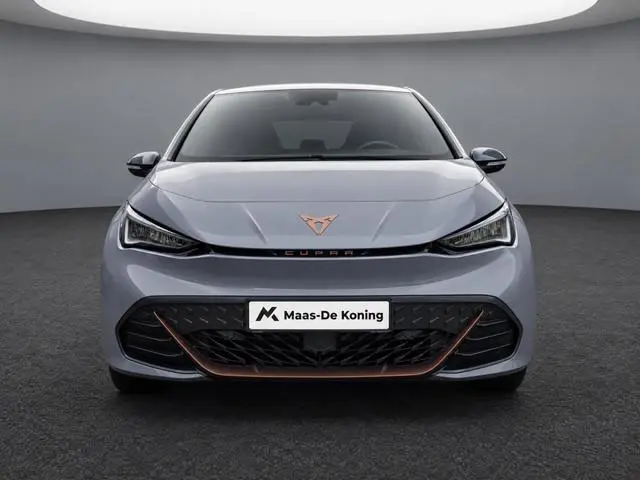 CUPRA Born Impulse 62 kWh 204pk  · SOH 94,9% · Camera · Keyless · Apple/Android Car Play · Stuurwiel...