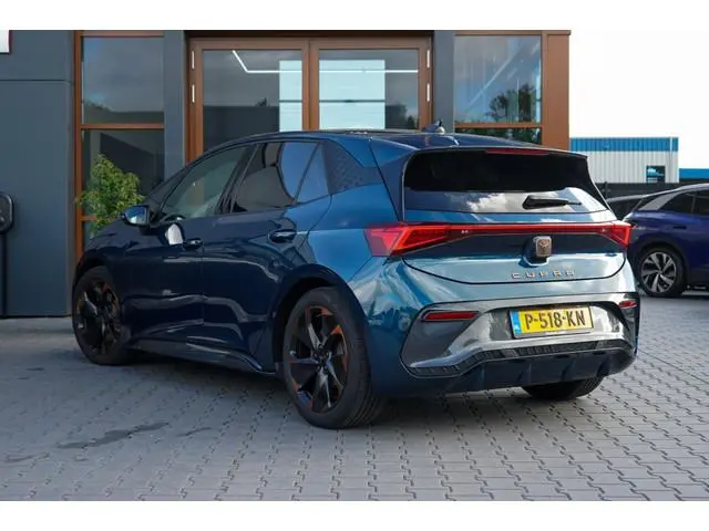 Cupra Born Adr. One 62 kWh | 93,97% SOH | Camera | Adap. Cruise | Stoelverwarming
