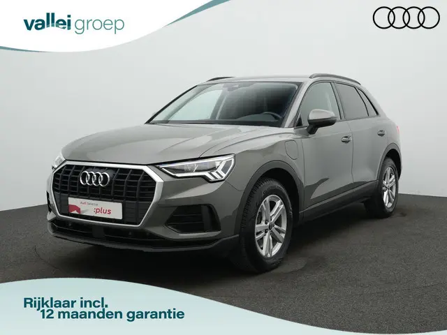 Audi Q3 45 TFSI e 245 pk S-tronic Advanced edition | Stoelverwarming | Adaptive Cruise | Navigatie |...