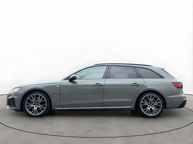 Audi A4 Avant 35 TFSI 3X S-Line *Audi Black Pakket* Camera Trekhaak