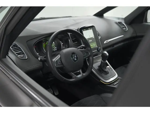 Renault Scénic TCE 160 EDC Black Edition | Trekhaak | Adaptieve Cruise Control | BOSE Premium Audio...