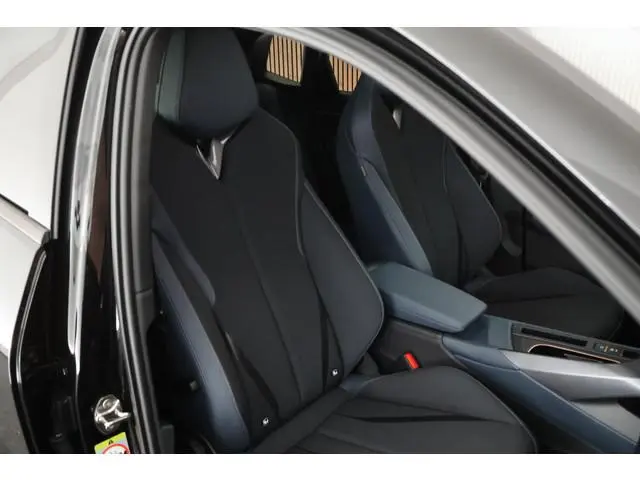 CUPRA Terramar 1.5 TSI 272pk e-Hybrid VZ Performance 360Camera Keyless Stoelverwarming Panoramadak N...