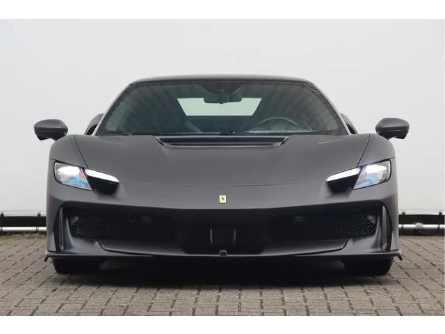 Ferrari 296