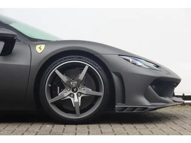Ferrari 296