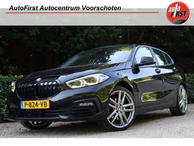 BMW 1-serie Business Edition | Carplay | Navi | 1e eigenaar |