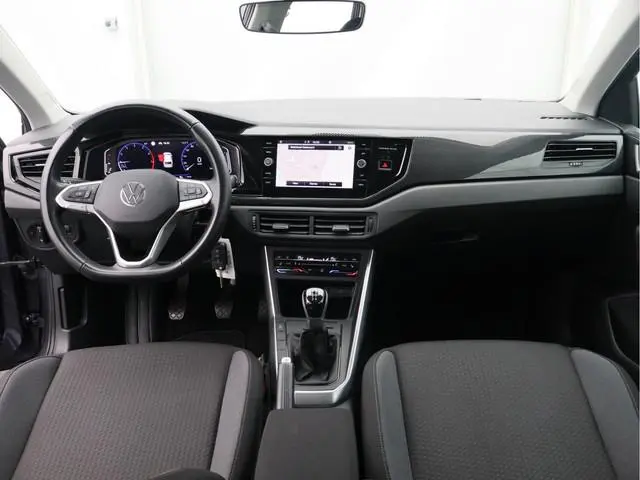 Volkswagen Polo 1.0 TSI Life Business/ lage km/ zeer mooi!