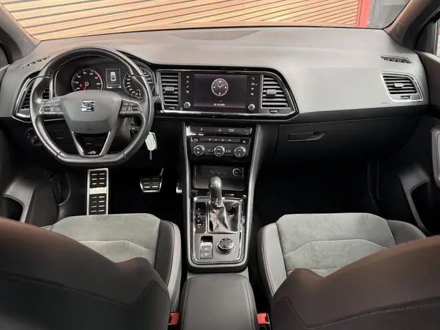 Seat Ateca 1.5 TSI FR Business Intense Carplay / Trekhaak / Clima / Half Leer