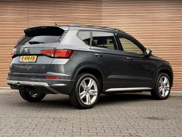 Seat Ateca 1.5 TSI FR Business Intense Carplay / Trekhaak / Clima / Half Leer
