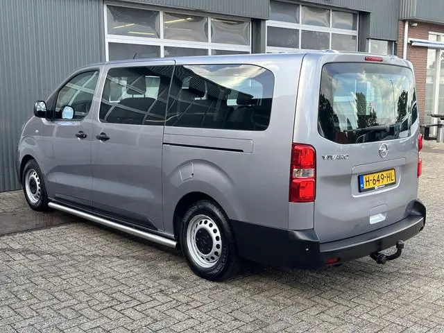 Opel Vivaro Combi 1.5 CDTI L3H1 Dubbele schuifdeur 9-Persoons Groepsvervoer Taxi Airco Cruise contro...