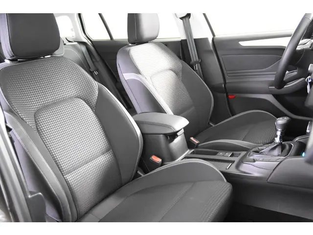 Ford Focus Wagon Connected *1ste Eigenaar*Navigatie*PDC*