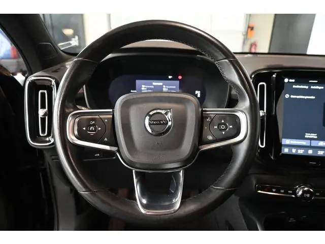 Volvo C40