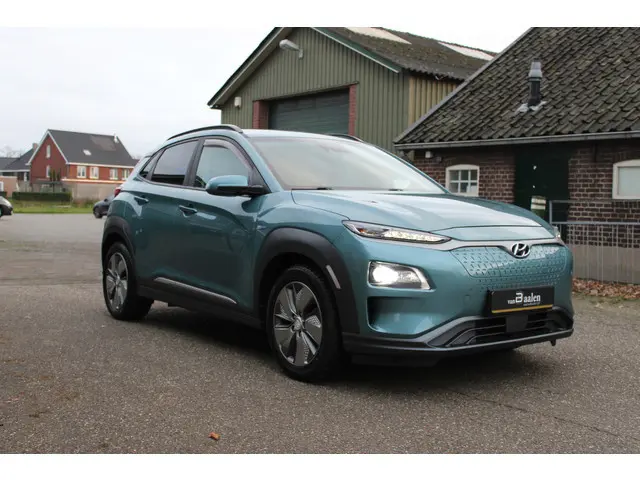 Hyundai Kona EV Premium 64 kWh SOH 95.2 LEER NAVI LED 99000KM!!!
