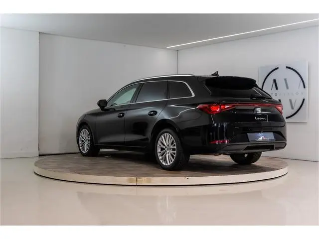 SEAT Leon Sportstourer 1.5 eTSI Xcellence 150PK | LED | Sfeer | Virtual | Keyless | Memorystoelen |...