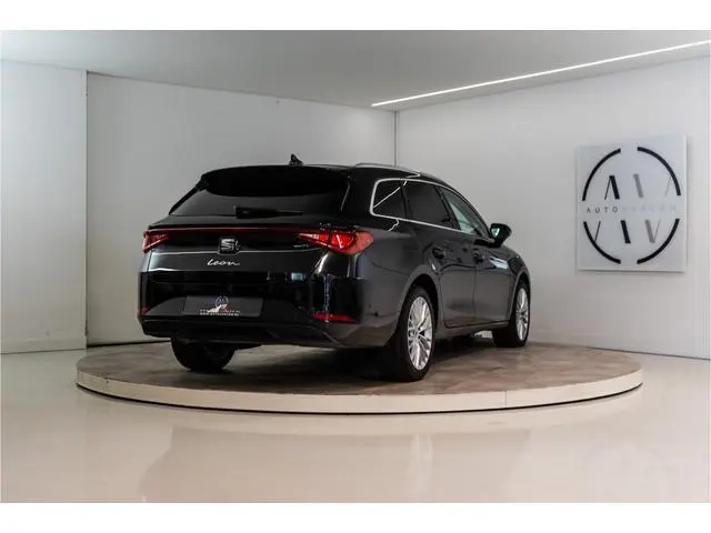 SEAT Leon Sportstourer 1.5 eTSI Xcellence 150PK | LED | Sfeer | Virtual | Keyless | Memorystoelen |...