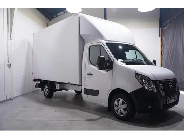 Nissan Interstar 2.3 dCi 165 pk Bakwagen+Laadklep Apple Carplay Navi, Camera, Dakspoiler, Cruise Con...