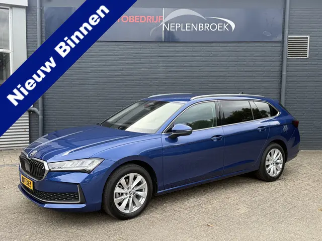 ŠKODA Superb Combi 1.5 TSI MHEV Business Edition 2024 km 27.147 1e eigen Vol optie !!