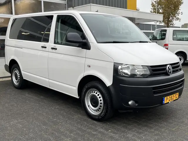 Volkswagen Transporter Kombi 2.0 TDI 140 pk DSG Automaat  L1H1 20 stuks op Voorraad !!!  BTW en BPM...