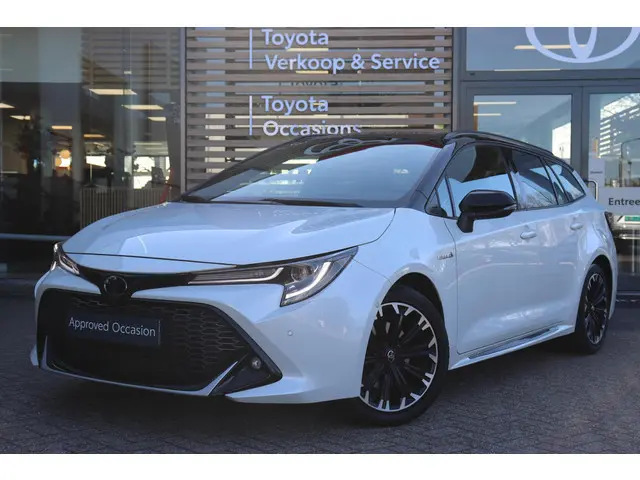 Toyota Corolla Touring Sports