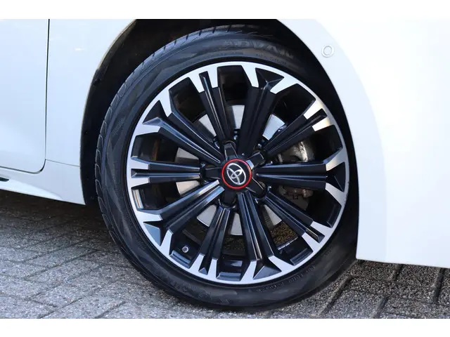 Toyota Corolla Touring Sports 2.0 Hybrid GR-Sport, Trekhaak