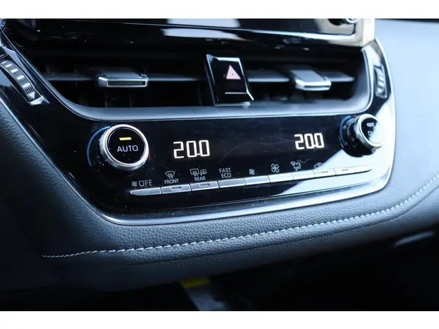 Toyota Corolla Touring Sports