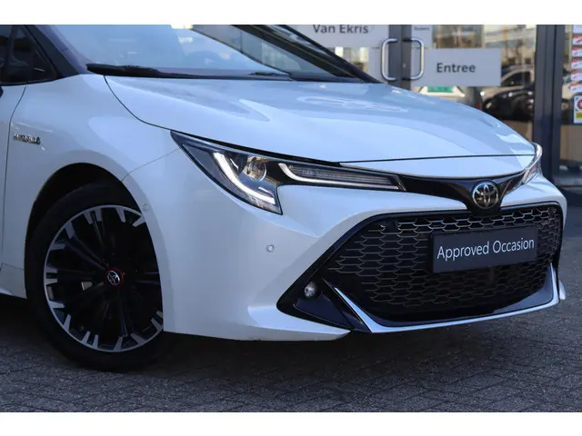 Toyota Corolla Touring Sports