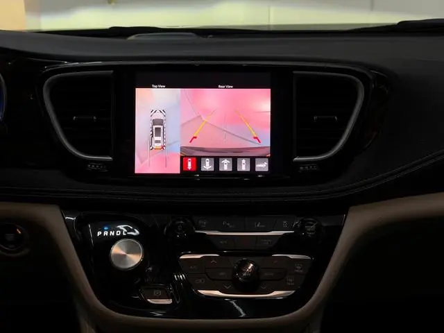 Chrysler Pacifica