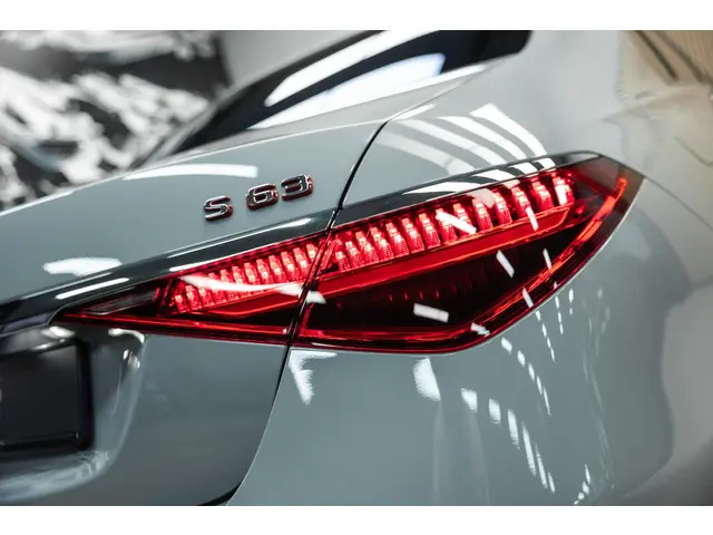 Mercedes-Benz S-Klasse