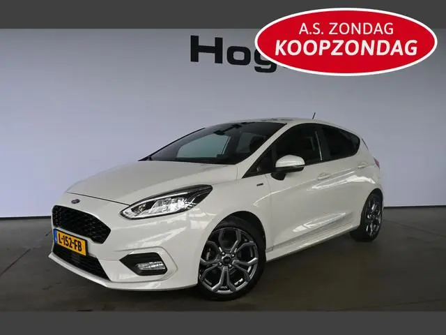 Ford Fiesta 1.0 EcoBoost ST-Line Navigatie Stuur/Stoelverwarming LED Carplay Rijklaarprijs! Inruil M...