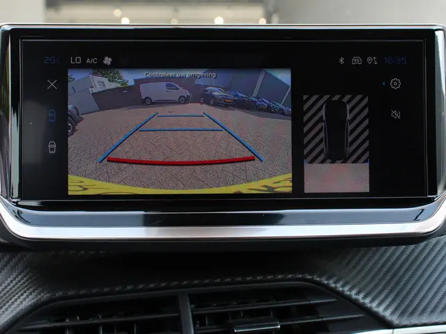 Peugeot 208 Hybrid 100 Automaat Allure Navigatie Apple Carplay/ Android Auto Camera Parkeersensoren...