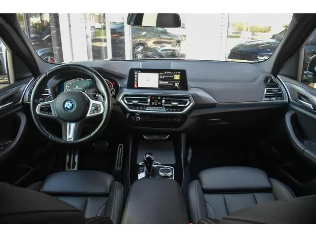 BMW X3 xDrive30e M-Sport Trekhaak Navi Camera Leder Stoel