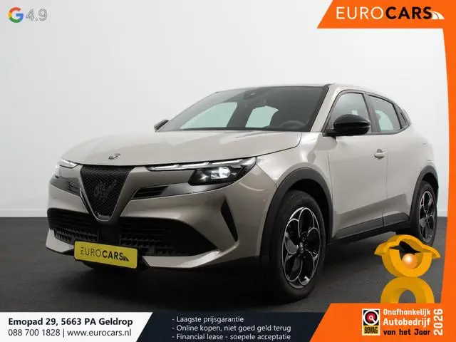 Alfa Romeo Junior Elettrica Automaat 156PK Adaptieve Cruise Control LMV 18 inch Full Led Matrix Park...
