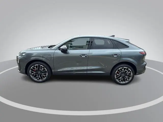 Audi Q3 Sportback 1.5 e-hybrid S edition · Tech Pro · Navigatiepakket · Audi Phone box · Optiekpakke...