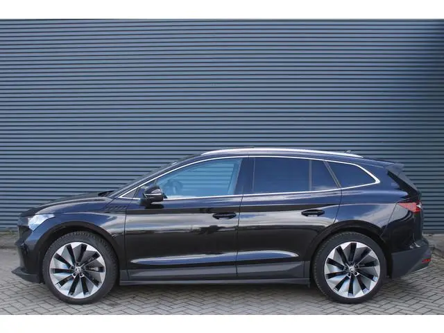 ŠKODA Enyaq iV 80 Panoramadak Stuurverwarming CarPlay SOH 94% Camera Navigatie 21 INCH